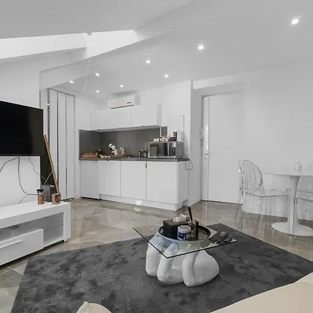 Central 1 Chambre - Ascenseur - Baignoire Balneo Cannes