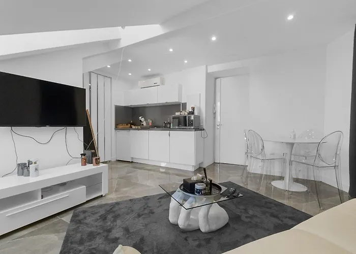 Central 1 Chambre - Ascenseur - Baignoire Balneo Cannes