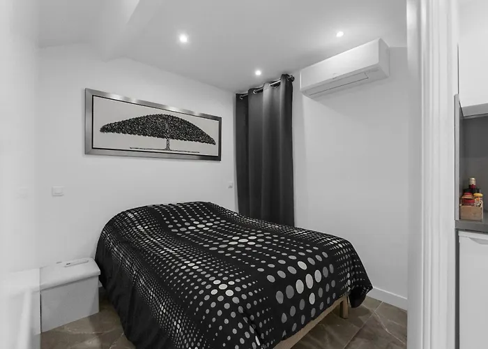 Apartment Central 1 Chambre - Ascenseur - Baignoire Balneo Cannes